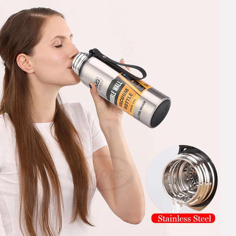 Large Capacity Stainless Steel Thermos Bottle Portable Flask Insulated Bottle with Rope 500/700/1000/1500ml